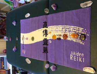 Jikiden Reiki banner with crystals